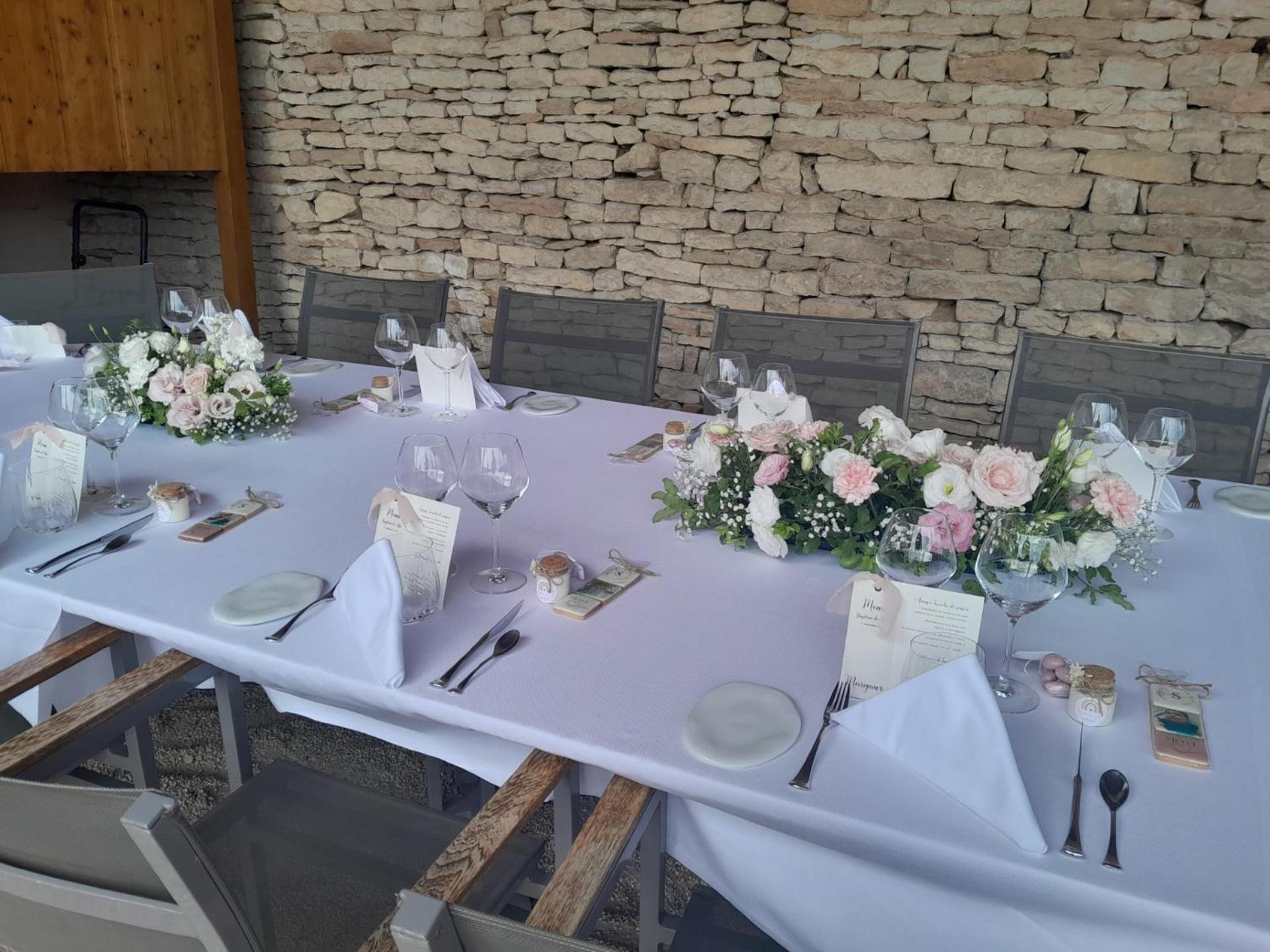 Hotel-Restaurant Le Chateau De Besseuil, Macon Nord - Teritoria Clesse  Exterior photo